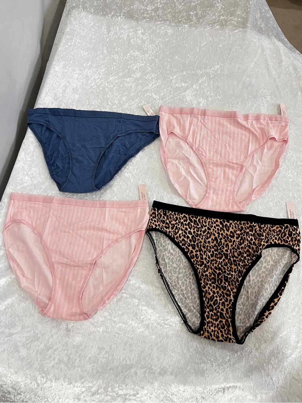 Victoria's Secret Lot Of Four Underwear Panties Brief Size Large Cotton Blend